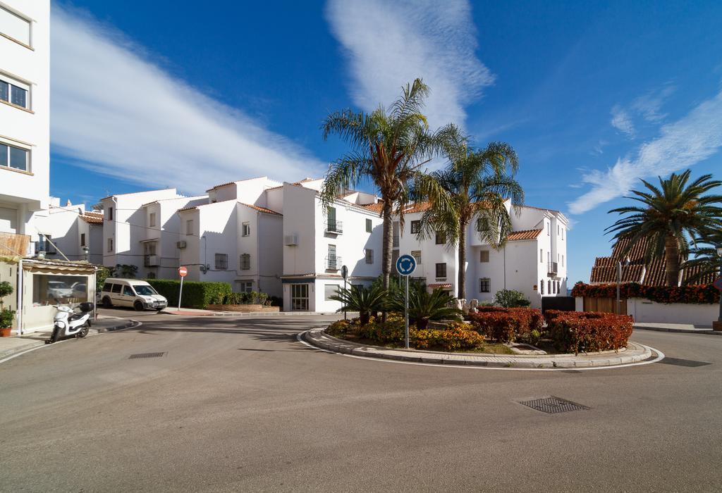 Bahia 58 Apartments Casasol Nerja Luaran gambar