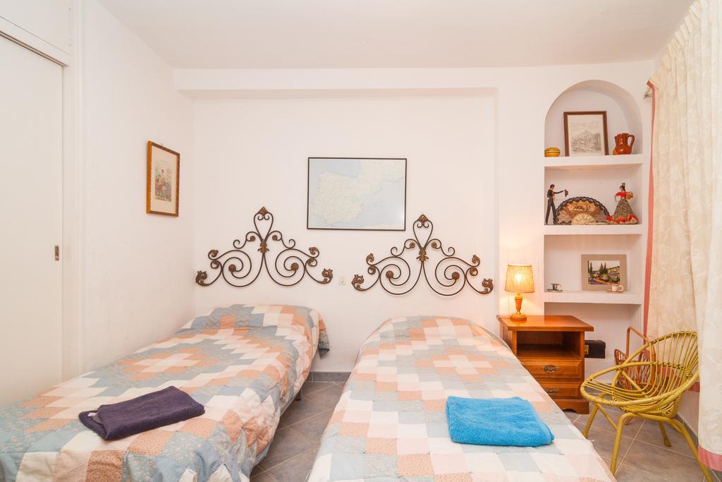 Bahia 58 Apartments Casasol Nerja Luaran gambar