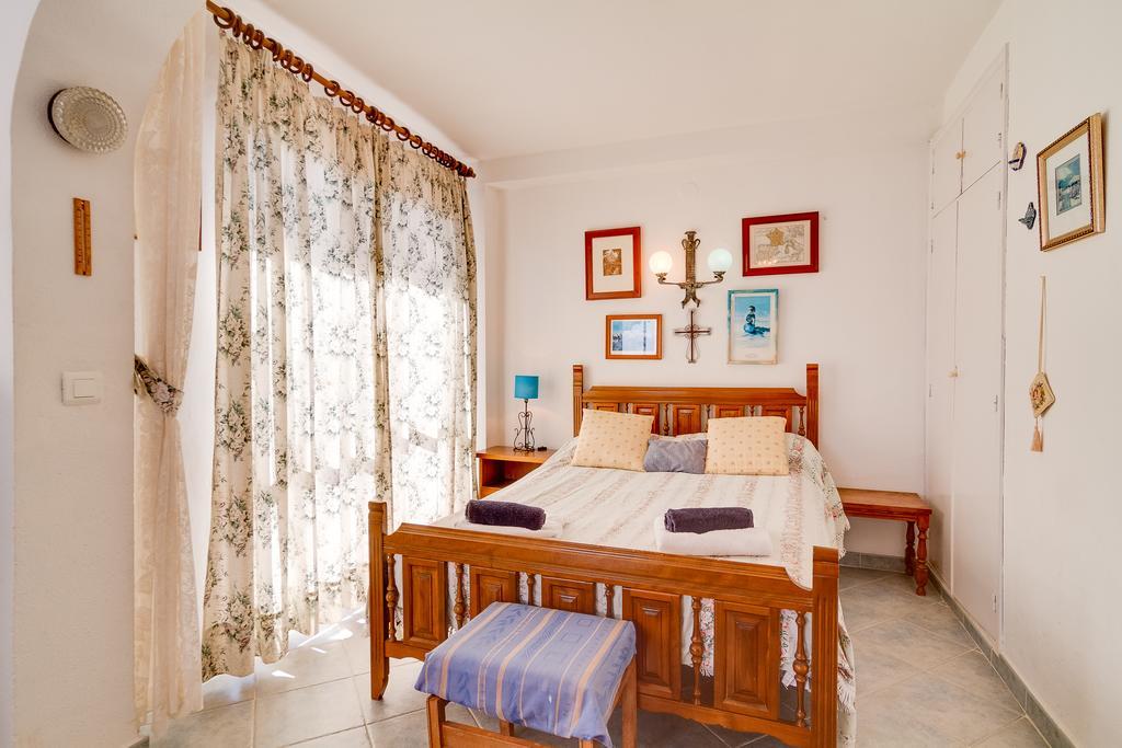 Bahia 58 Apartments Casasol Nerja Luaran gambar